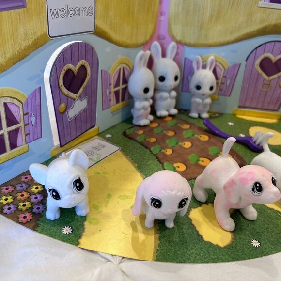 Fuzzikins Craft Cottontail Cottage Pop-Up Playhouse Book Playset for kids 4 & up - Picture 4 of 11